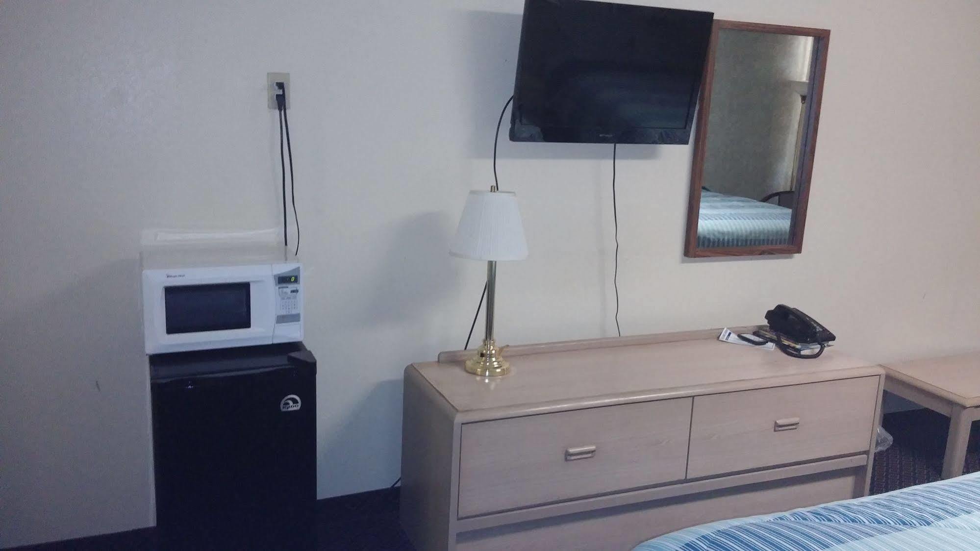 Budget Host Inn Eastland Экстерьер фото