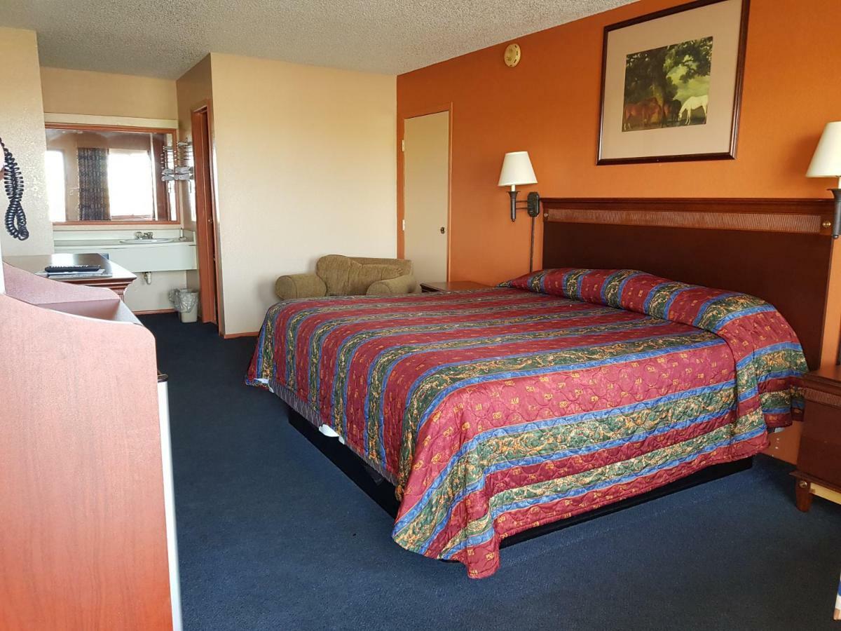 Budget Host Inn Eastland Экстерьер фото